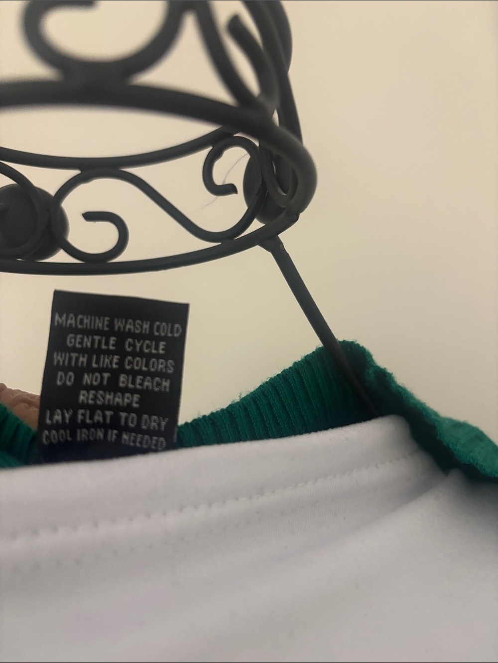 Sweater - Picture 6 of 6